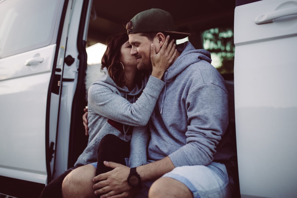 Fotograf_Paar_Couple_VW_Bulli_Lifestyle_Fuessen_Berge_55