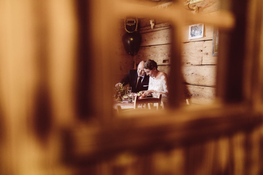 Hochzeitsfotograf_Oberstdorf_Jagdhaus_blauerSalon_Berghochzeit-Allg&auml;u_73