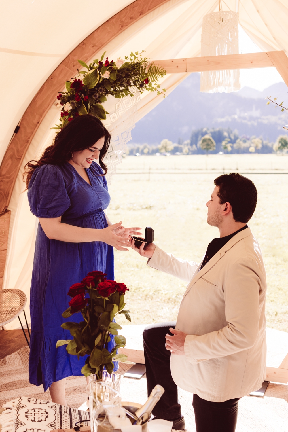 Surprise-Proposal_with_Photoshooting_castle_Neuschwanstein_-8