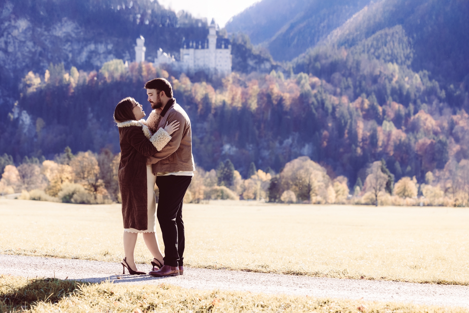 Surprise_Proposal_Castle_Neuschwanstein_Photographer-13
