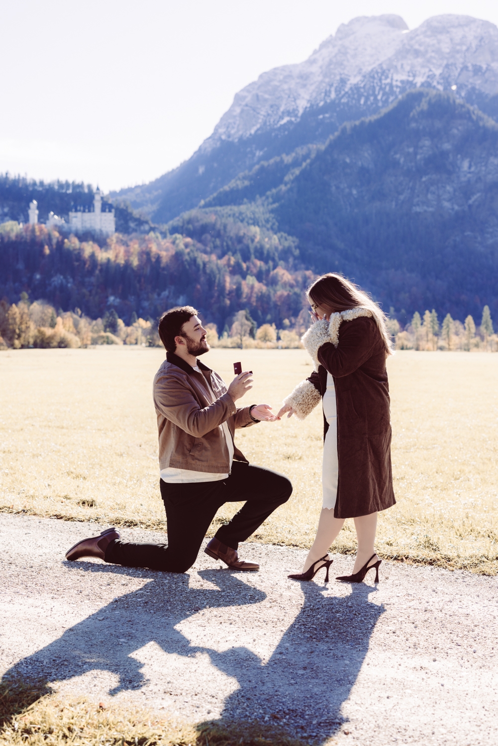 Surprise_Proposal_Castle_Neuschwanstein_Photographer-2