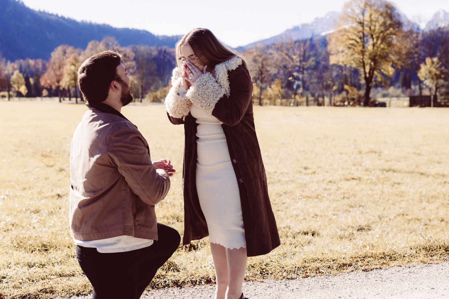 Surprise_Proposal_Castle_Neuschwanstein_Photographer-5