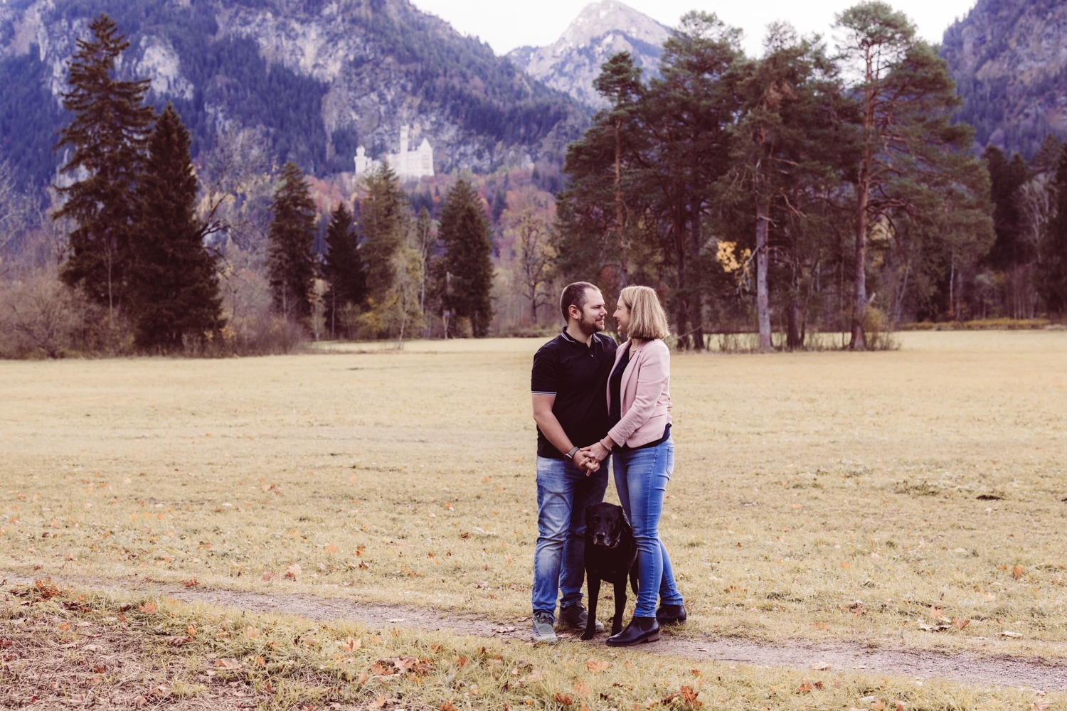 Paarshooting-mit-Hund_Schwangau_F&uuml;ssen-1