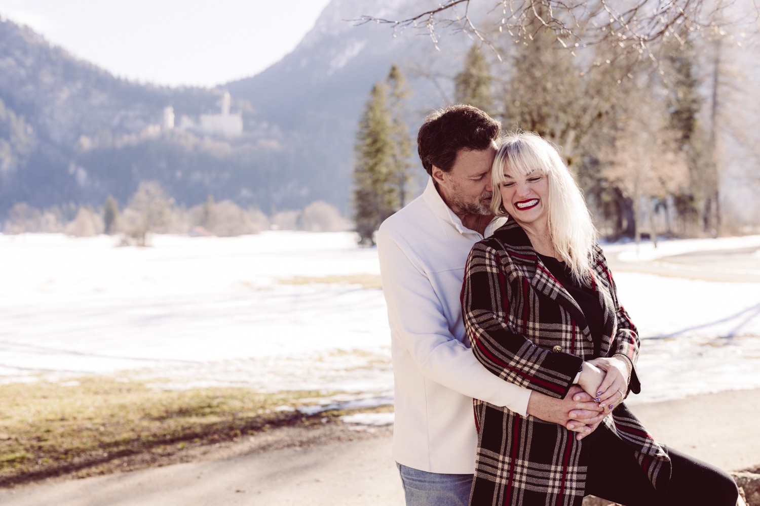 Couple-Photographer_Castle-Neuschwanstein_-10