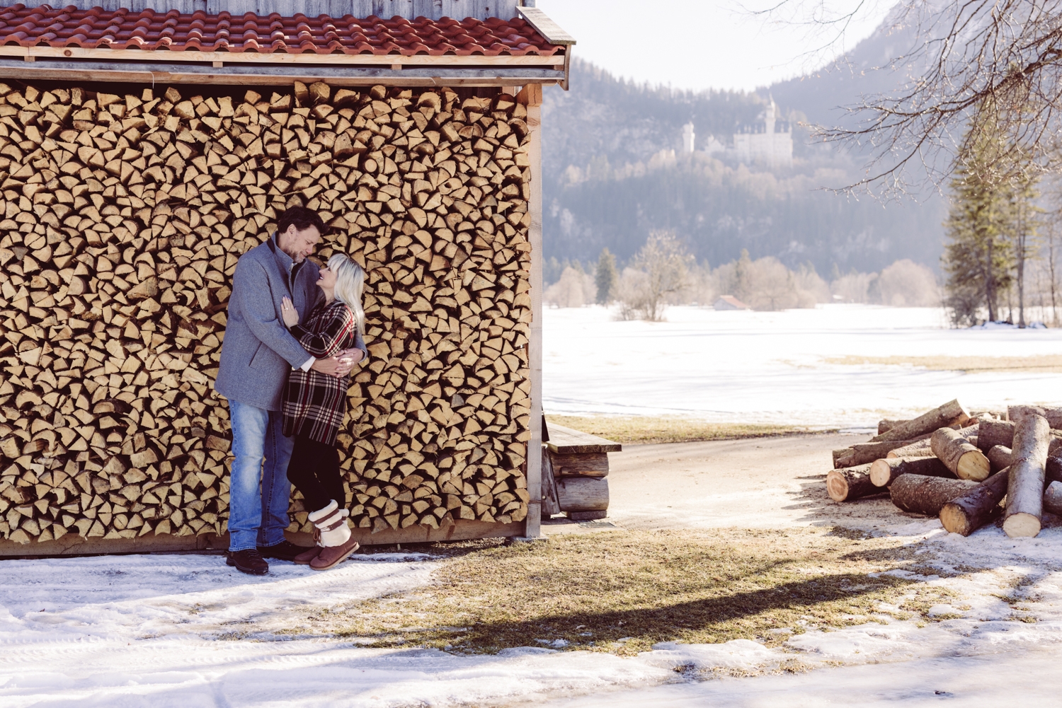 Couple-Photographer_Castle-Neuschwanstein_-7