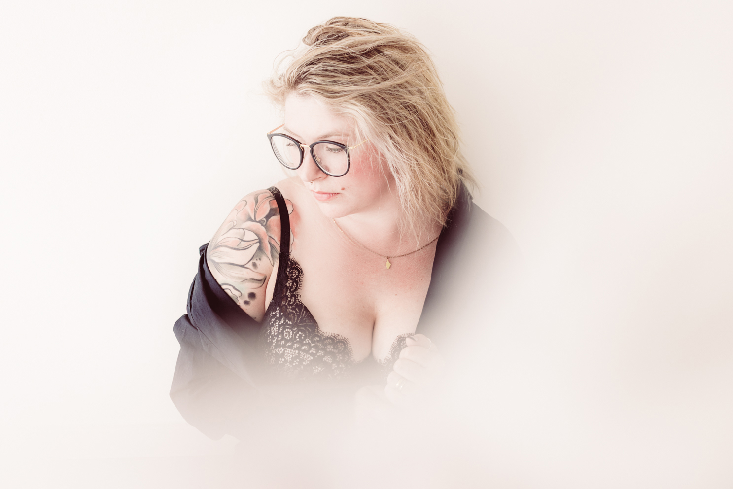 Sinnliches Fotoshooting - stilvolle Bilder voller Weiblichkeit und Selbstbewusstsein