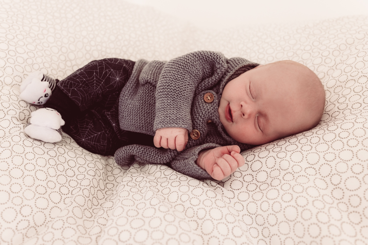 Familienfotografin_Allgäu_Newborn_Fotostudio_Füssen--11